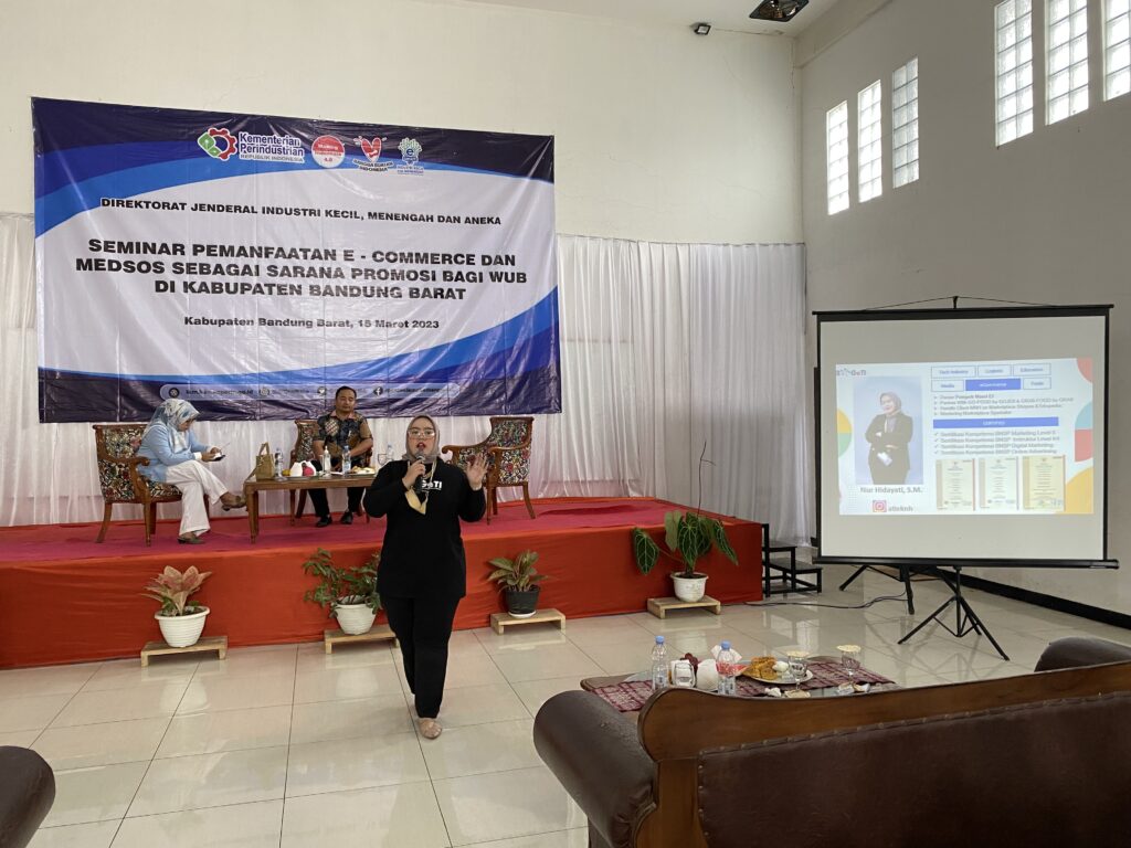GeTI Incubator dan Kementerian Perindustrian Gelar Pelatihan Literasi Digital di Kabupaten Bandung Barat!  